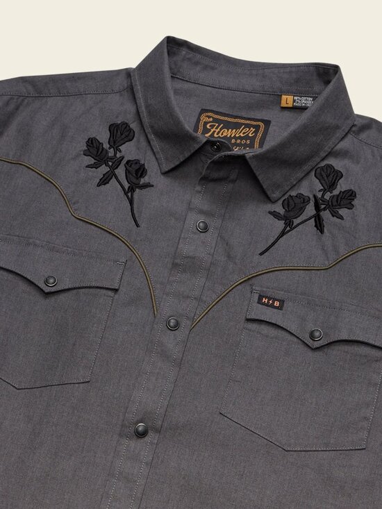 Howler Brothers Other - NWT Howler Bros Crosscut Deluxe Snapshirt, Roses Noir-Grey (XL)